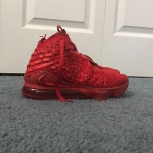 Lebrons mid condition, used